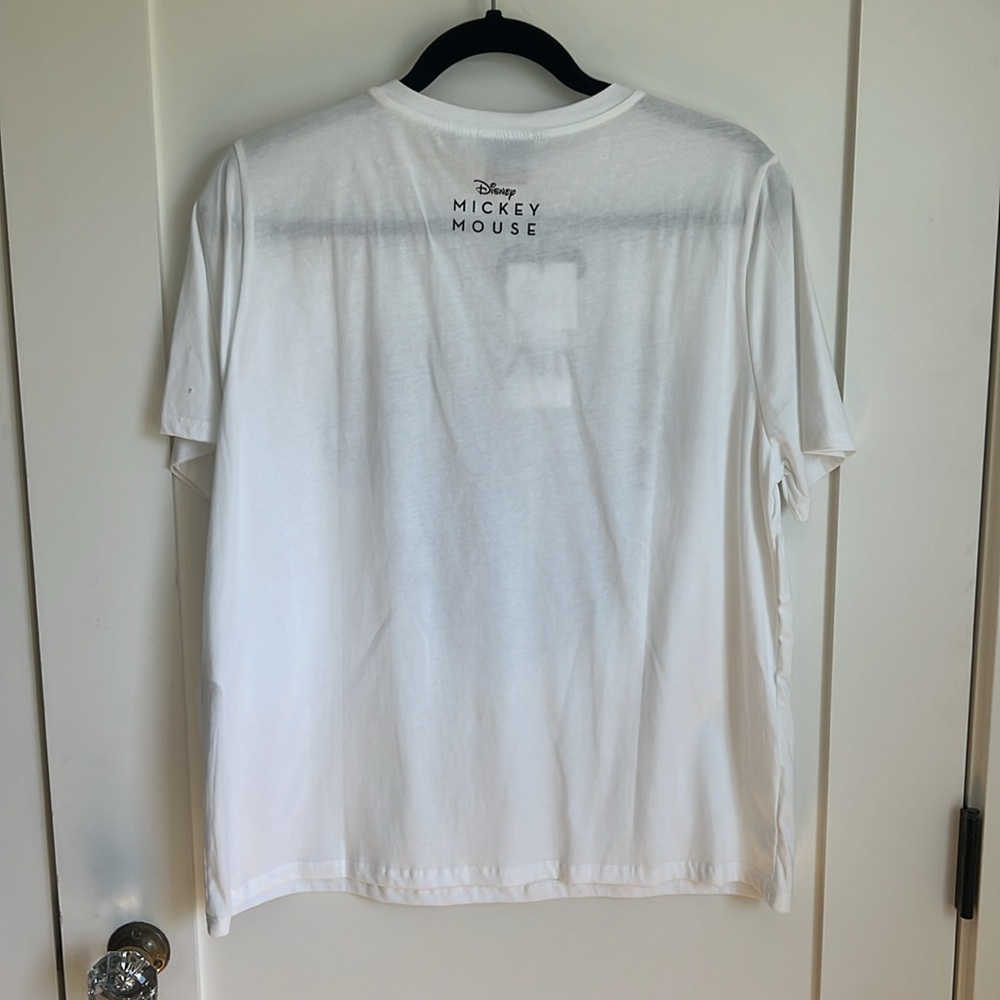 🕶️Zara new Mickey Mouse Felted Disney T-Shirt Size Large - Picture 2 of 6